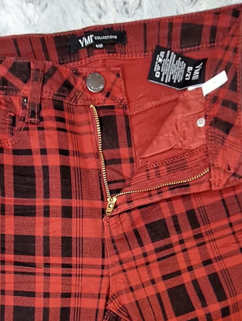 YMI Collections Red Plaid Skinny Jeans - Juniors Size 5/27